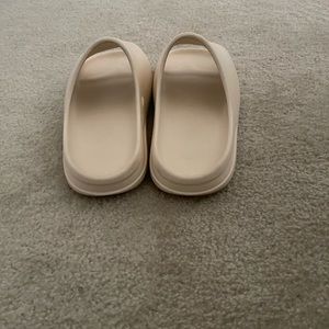 Selling Cream yeezy slides. Size 12